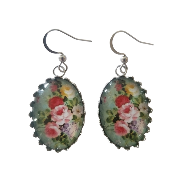 Handcrafted Oval Floral Earrings - Picture 1 of 4